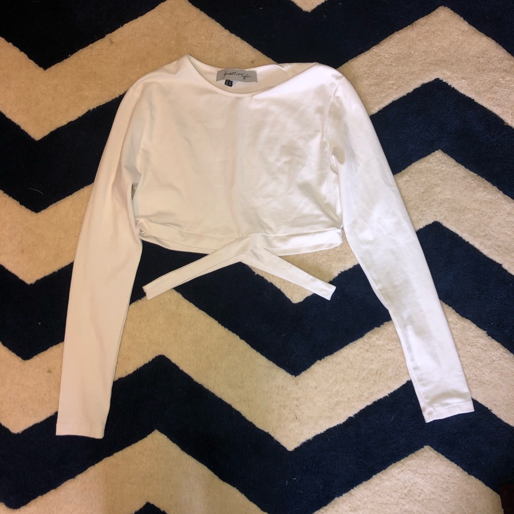 White crop top